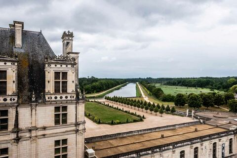 jean-marie-grand-angle-chateau-et-canal 